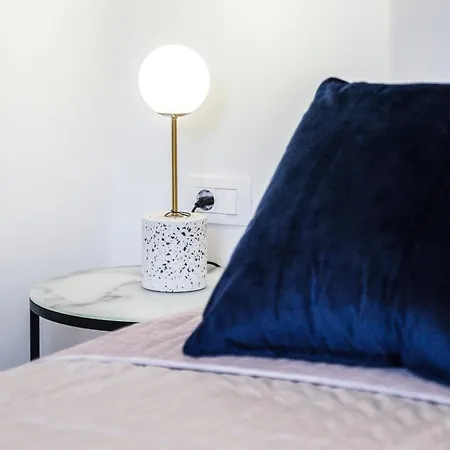 Janie Βίλα Splitska